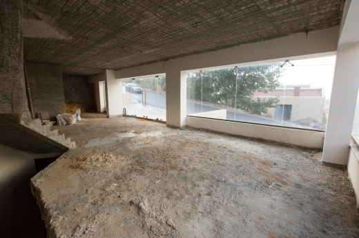 Core And Shell Showroom For Rent in Khenchara