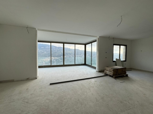 Spacious Apartment With Terrace For Sale in Baabdat
