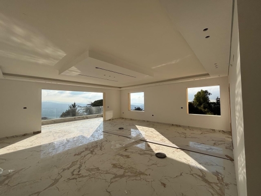 3-Bedroom Apartment For Sale in Baabdat