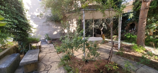 Old Furnished Stand-Alone House For Rent in Ain El Rihani — 15
