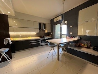 Spacious 4-Bedroom Apartment For Sale in Sanayeh, Ras Beirut — 7