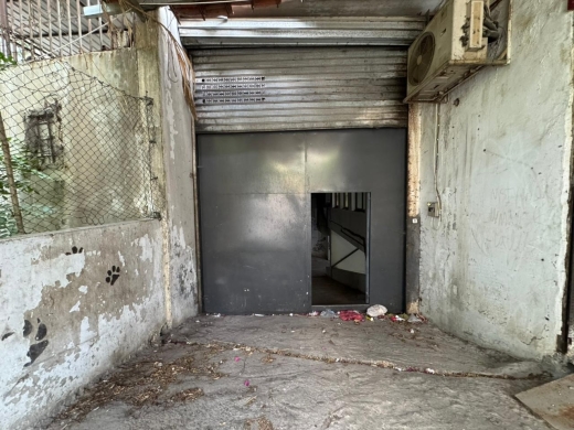 Spacious Warehouse For Rent in Hazmieh — 3