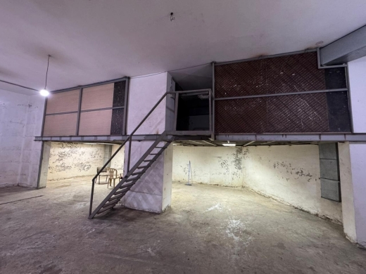 Spacious Warehouse For Rent in Hazmieh — 4
