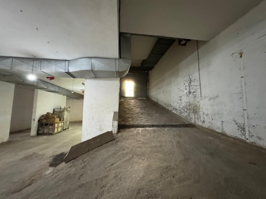 Spacious Warehouse For Rent in Hazmieh — 6