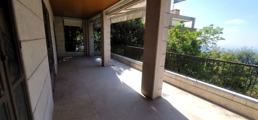 Furnished Villa With A Big Garden For Sale in Ajaltoun — 23