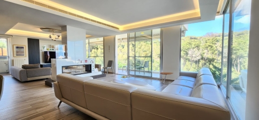 Fully Furnished Decorated Apartment For Rent in Yarzeh