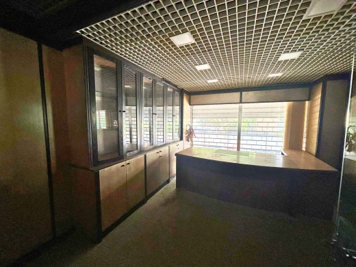 367 SQM Office For Sale in Badaro