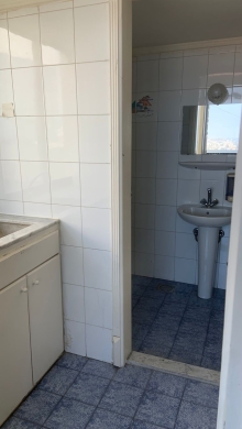 Clinic With Seaview For Sale in Fanar — 5