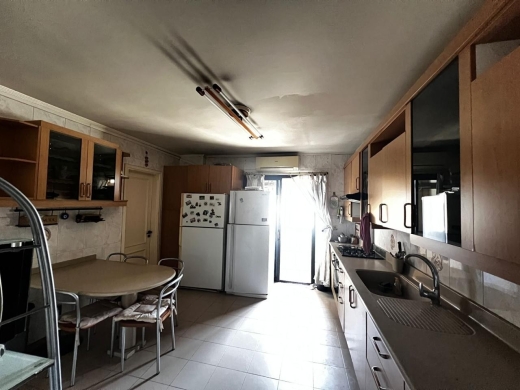 Spacious Apartment For Sale in Hay Al-American, Hadath — 5