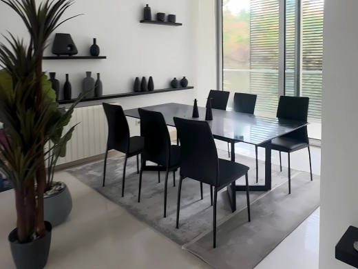 Elegantly Furnished Apartment For Sale in Prime Building in Down Town — 2