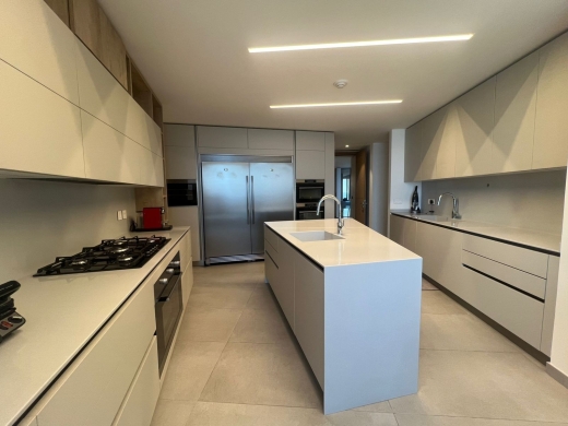 Luxurious Living! High-End Apartment with Sea & City View For Sale in Gemmayzeh — 9