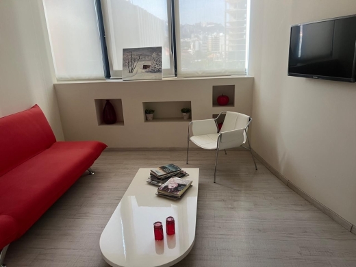 Furnished Equipped Dental Clinic For Rent in A Commercial Center in Antelias — 4