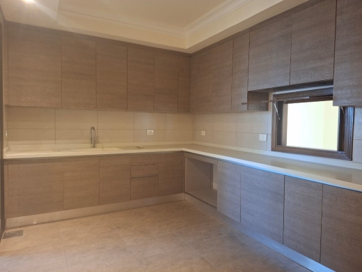 3-Bedroom Apartment For Sale in Sanayeh, Ras Beirut — 4