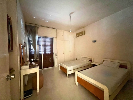 Bright 4-Bedroom Apartment For Sale in Achrafieh, Sassine — 9
