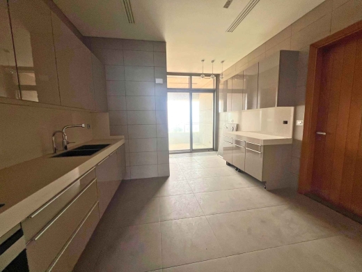 3-Bedroom Apartment For Sale in a High-End Building in Achrafieh, Carré D'or — 8