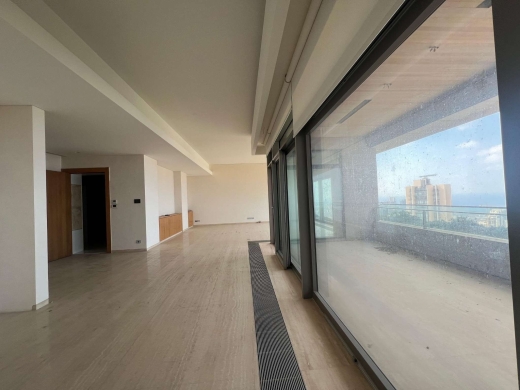 3-Bedroom Apartment For Sale in a High-End Building in Achrafieh, Carré D'or — 6