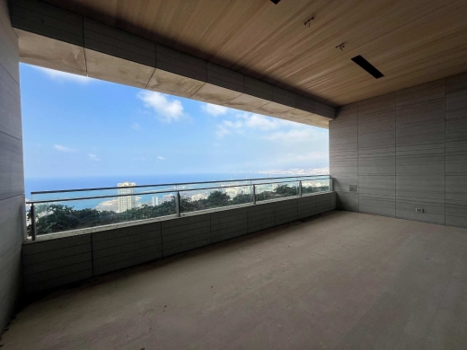 3-Bedroom Apartment For Sale in a High-End Building in Achrafieh, Carré D'or — 3