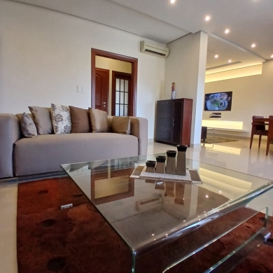 3-Bedroom Apartment For Sale in Al Zarif, Ras Beirut