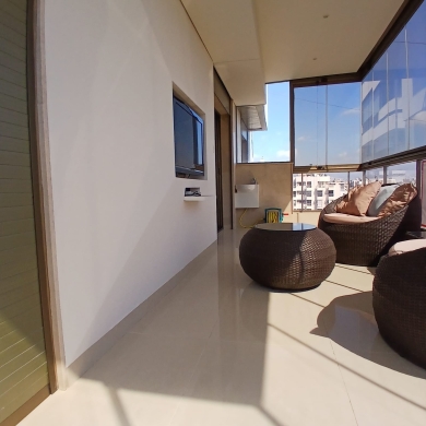 3-Bedroom Apartment For Sale in Al Zarif, Ras Beirut — 3