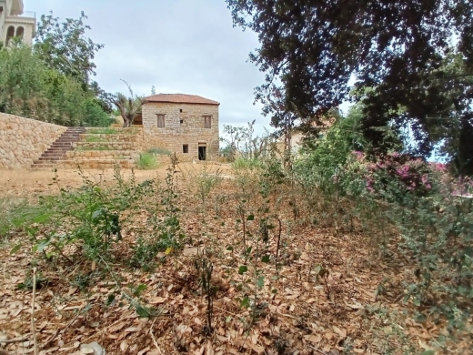 Land With Old House For Sale in Beit Chabeb — 18