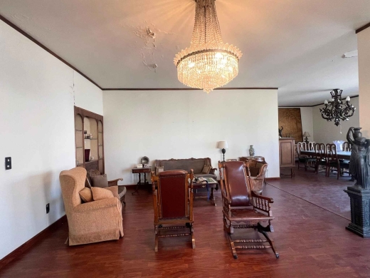 Bright & Spacious Apartment with Terrace For Sale in Achrafieh, Sassine — 5