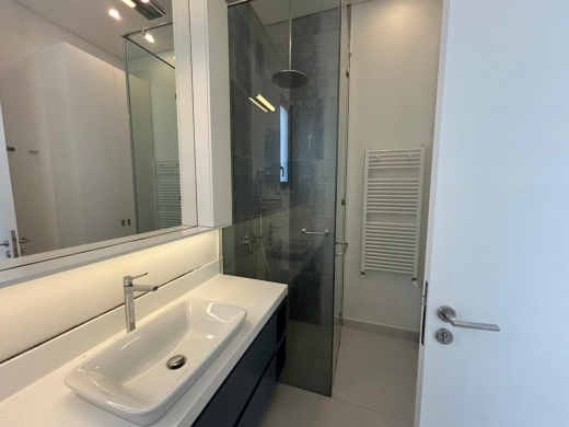 Beautiful Penthouse with Terrace & Pool For Sale in Badaro — 13