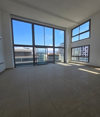 Modern & Brand New Duplex For Sale in Badaro