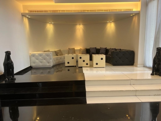 Luxurious Duplex Apartment With Terrace For Sale in Saifi — 4
