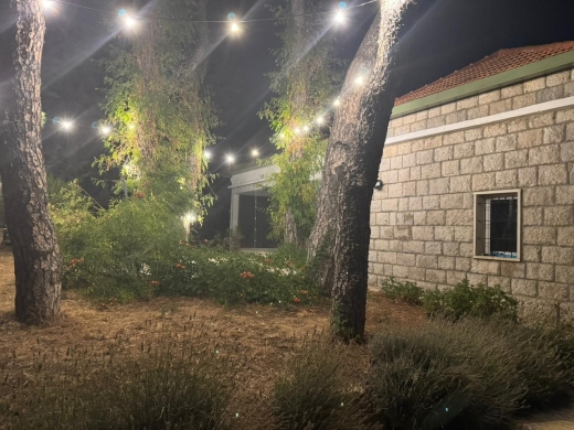 Individual House With Garden For Rent in Bolonia — 6