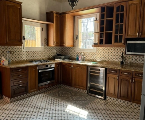 Individual House With Garden For Rent in Bolonia — 5