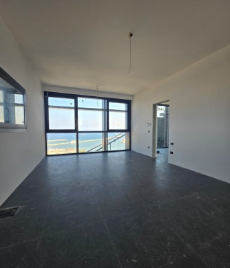 3-Bedroom Apartment with Sea & City View For Sale in Saifi — 5