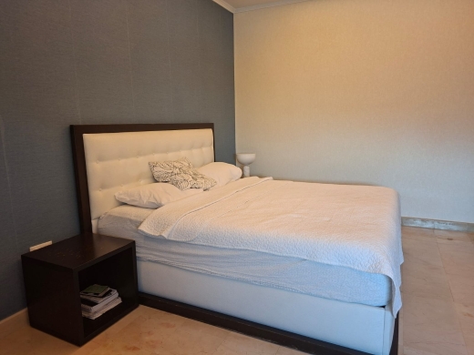 3-Bedroom Apartment with City View For Sale in Mar Elias, Ras Beirut — 12