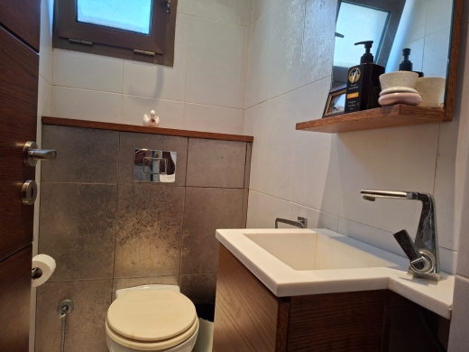Bright 2-Bedroom Apartment with Open View For Sale in Verdun, Ras Beirut — 12