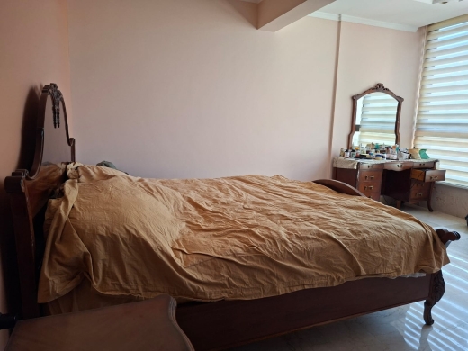 Bright 2-Bedroom Apartment with Open View For Sale in Verdun, Ras Beirut — 10