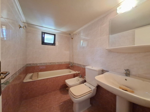 Spacious Apartment With Lovely Mountain View For Rent in Klayaat — 8