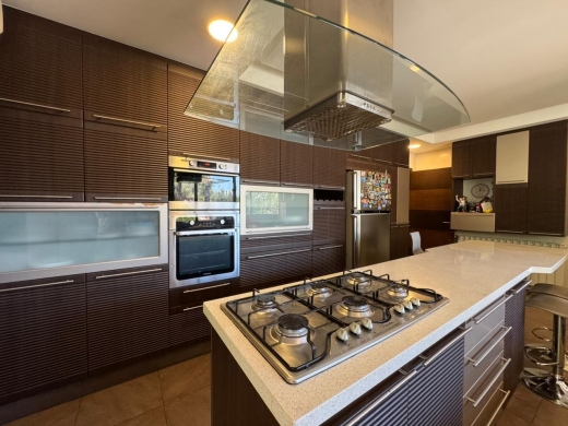 Fully Furnished Apartment With Garden For Rent in a Calm Area in Monteverde — 8