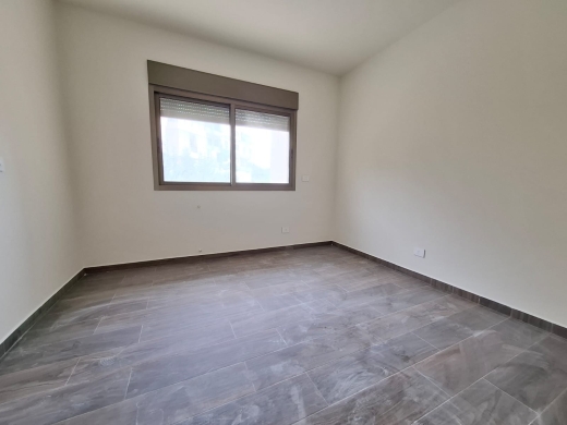 2-Bedroom Apartment For Sale in New Shayle — 5