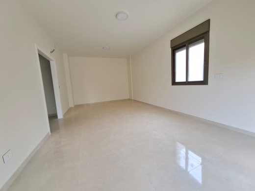 2-Bedroom Apartment For Sale in New Shayle