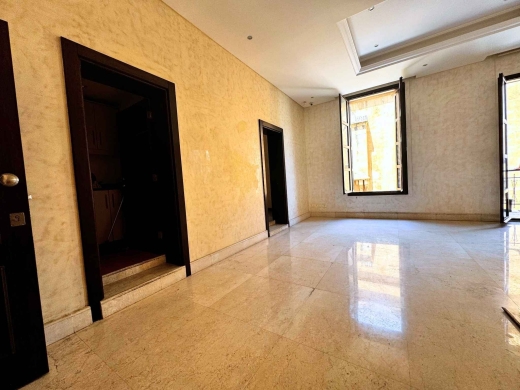 High-End 124 SQM Office For Rent in Prime Location in Down Town — 6