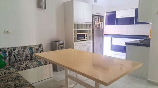 4-Bedroom Apartment For Rent in Corniche Al Mazaraa, Ras Beirut — 7