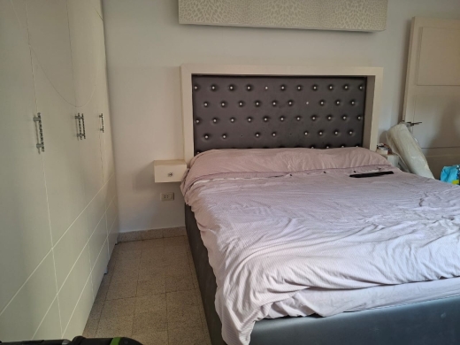 4-Bedroom Apartment For Rent in Corniche Al Mazaraa, Ras Beirut — 9