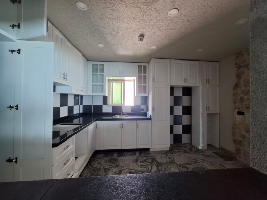 Exclusive! Beach Hotel For Sale in Halat — 12