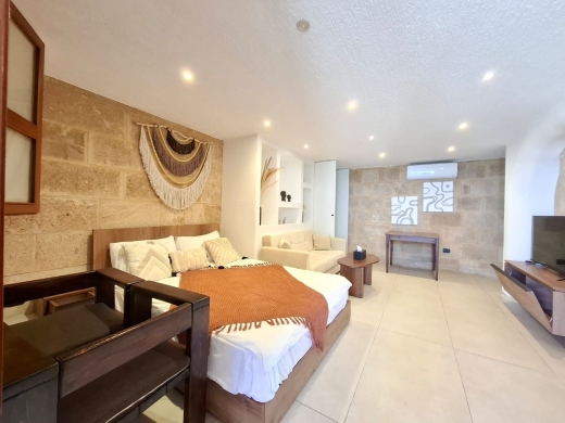 Exclusive! Fully-Furnished Beach House Pieds Dans l’eau For Sale in Halat, Jbeil — 25