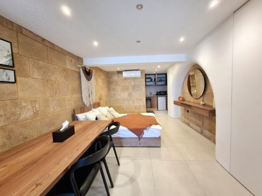 Exclusive! Fully-Furnished Beach House Pieds Dans l’eau For Sale in Halat, Jbeil — 22