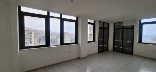 Office With Sea View For Sale On The Highway of Jounieh — 2