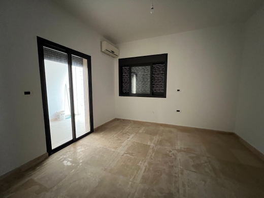 Apartment With Terrace For Sale in Kfarhbeib — 3