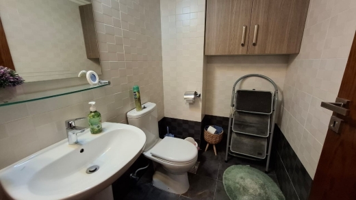 Apartment For Sale in Halat With Terrace And Seaview — 9