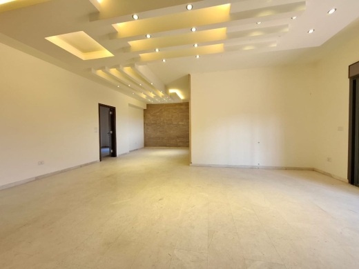 Spacious Apartment with Garden For Sale in Jeita — 4