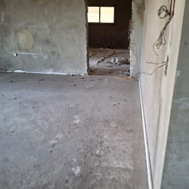 3,883 SQM Land with Villa For Sale in Naccache — 8