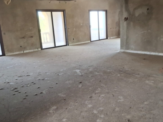 3,883 SQM Land with Villa For Sale in Naccache — 5